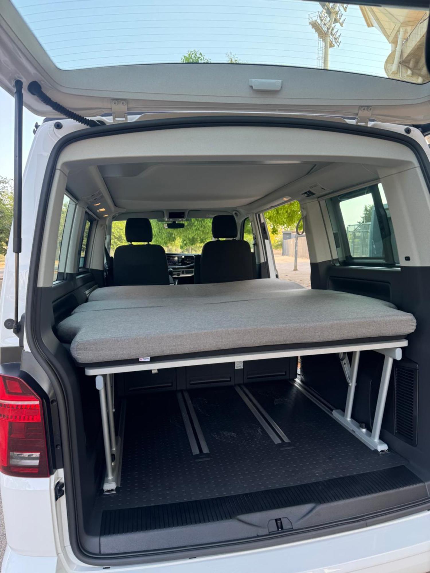 Botel California Camper 2024 Palma
